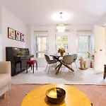 Santiago Suite Home