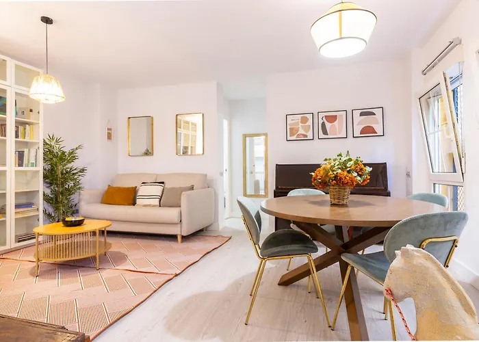 Santiago Suite Home
